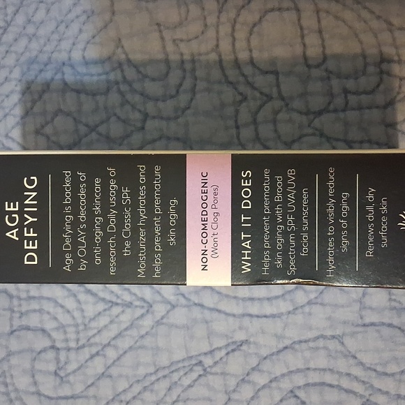 Olay Age Defying Lotion - Picture 5 of 6
